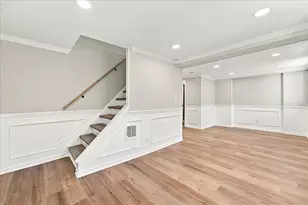13 Laurel Ct, Jersey City, NJ 07302 - Photo 27