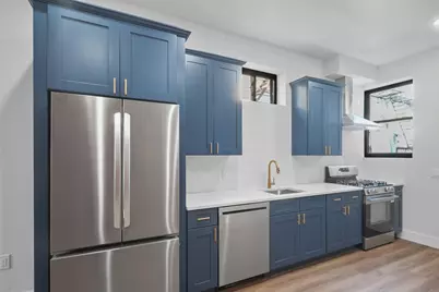 124A Lexington Ave, Jersey City, NJ 07304 - Photo 5