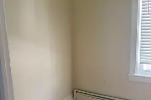 165 W 20th St, Bayonne, NJ 07002 - Photo 3