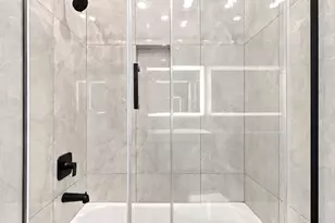 129 Poplar St, Jersey City, NJ 07307 - Photo 13