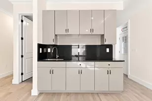 129 Poplar St, Jersey City, NJ 07307 - Photo 25
