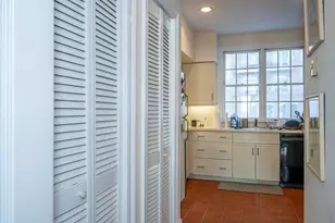 200 Shearwater Ct W, Jersey City, NJ 07305 - Photo 9