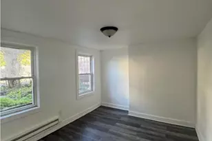 87 Dwight St, Jersey City, NJ 07305 - Photo 15
