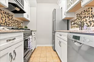 1015 Grand St, Hoboken, NJ 07030 - Photo 7