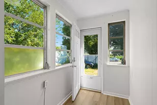 8 Meadow St, Bayonne, NJ 07002 - Photo 13