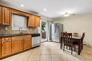 696 West End Ave, Cliffside Park, NJ 07010 - Photo 17