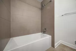 382 Kingston Ct, West New York, NJ 07093 - Photo 25
