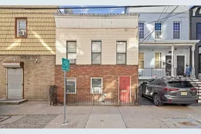 147 Lincoln St, Jersey City, NJ 07307 - Photo 1