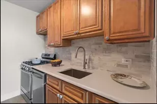 7002 Blvd E, Guttenberg, NJ 07093 - Photo 7