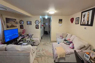 91 W 19th St, Bayonne, NJ 07002 - Photo 31
