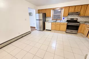 260 Broadway, Bayonne, NJ 07002 - Photo 11