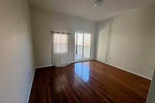 253 Pine St, Jersey City, NJ 07304 - Photo 9