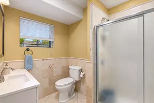796 2nd St, Secaucus, NJ 07094 - Photo 29