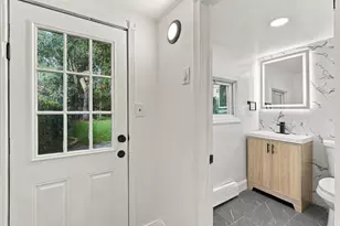 139 W 51st St, Bayonne, NJ 07002 - Photo 13