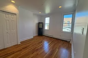 82 Bowers St, Jersey City, NJ 07307 - Photo 11