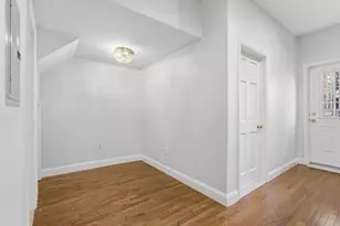106 South St, Jersey City, NJ 07307 - Photo 7