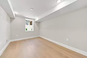 181 Webster Ave, Jersey City, NJ 07307 - Photo 23