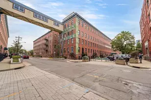 227 Christopher Columbus Dr, Jersey City, NJ 07302 - Photo 13