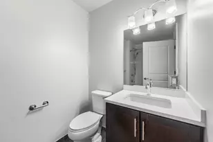 1040 John F. Kennedy Blvd, Bayonne, NJ 07002 - Photo 7