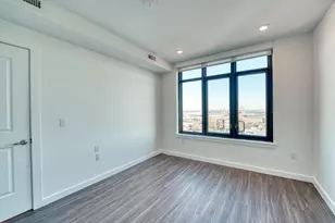957 Broadway, Bayonne, NJ 07002 - Photo 7