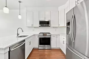 850 Newark Ave, Jersey City, NJ 07306 - Photo 1