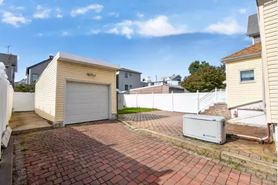 97 Garretson Ave, Bayonne, NJ 07002 - Photo 25