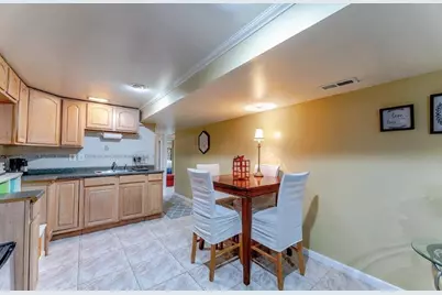 23 Sycamore Rd, Bayonne, NJ 07002 - Photo 5