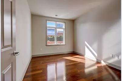 7400 River Rd #418, North Bergen, NJ 07047 - Photo 5
