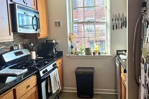 227 Christopher Columbus Dr, Jersey City, NJ 07302 - Photo 3