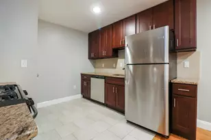381 Communipaw Ave, Jersey City, NJ 07304 - Photo 7