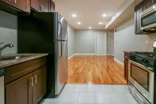 381 Communipaw Ave, Jersey City, NJ 07304 - Photo 9