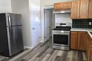 667 Broadway, Bayonne, NJ 07002 - Photo 3
