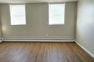 667 Broadway, Bayonne, NJ 07002 - Photo 5