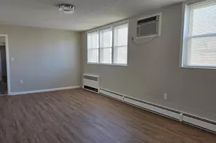 667 Broadway, Bayonne, NJ 07002 - Photo 1