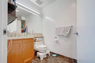 389 Washington Washington St, Jersey City, NJ 07302 - Photo 11