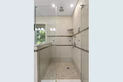 31 Leary Lane #A, Edgewater, NJ 07020 - Photo 21