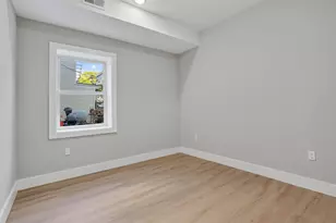 34 Thorne St, Jersey City, NJ 07307 - Photo 15