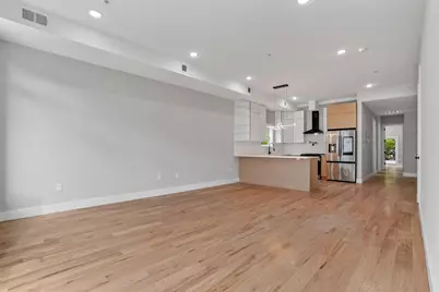 34 Thorne St #2, Jersey City, NJ 07307 - Photo 3