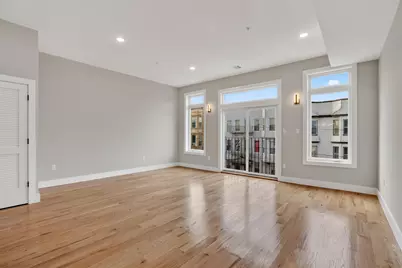 34 Thorne St #3, Jersey City, NJ 07307 - Photo 5