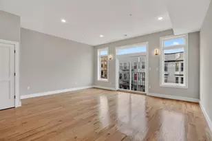 34 Thorne St, Jersey City, NJ 07307 - Photo 5