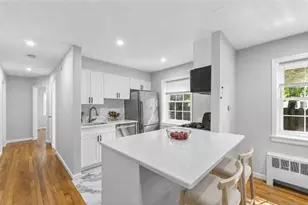 63 Forest Hill Pkwy, Newark, NJ 07104 - Photo 3