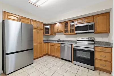 319 Gorge Rd #6, Cliffside Park, NJ 07010 - Photo 11