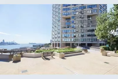7002 Kennedy Blvd #38B, Guttenberg, NJ 07093 - Photo 21