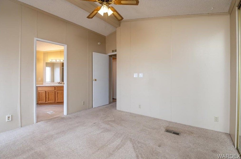 3299 Devlin Ave, Kingman AZ 86409-2200 exterior