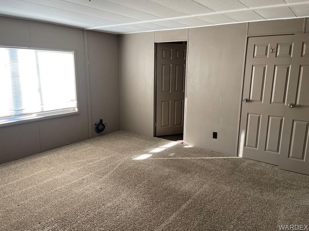 2740 Devlin Ave, Kingman AZ 86409-2205 exterior