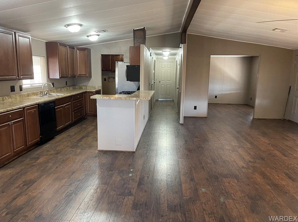 2740 Devlin Ave, Kingman AZ 86409-2205 exterior