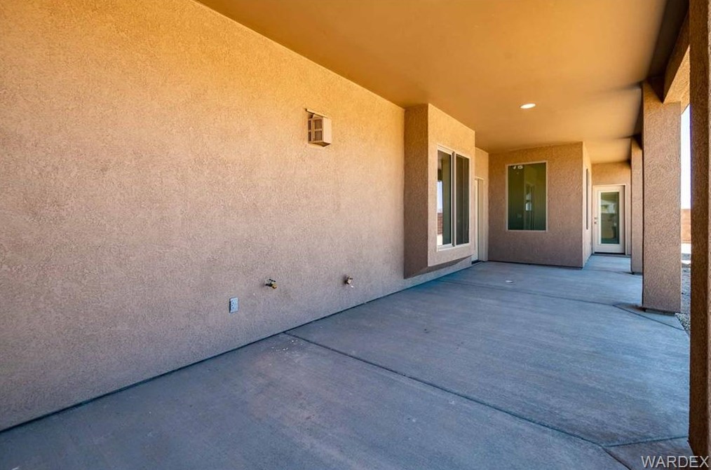 3282 Roma Rd, Kingman AZ 86401 exterior