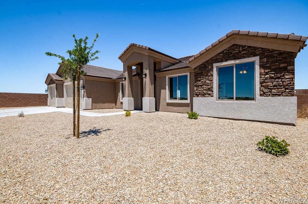 3282 Roma Rd, Kingman AZ 86401 exterior