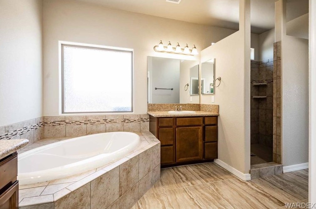 3282 Roma Rd, Kingman AZ 86401 exterior