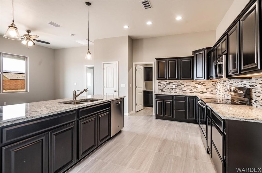 3287 Roma Rd, Kingman AZ 86401 exterior